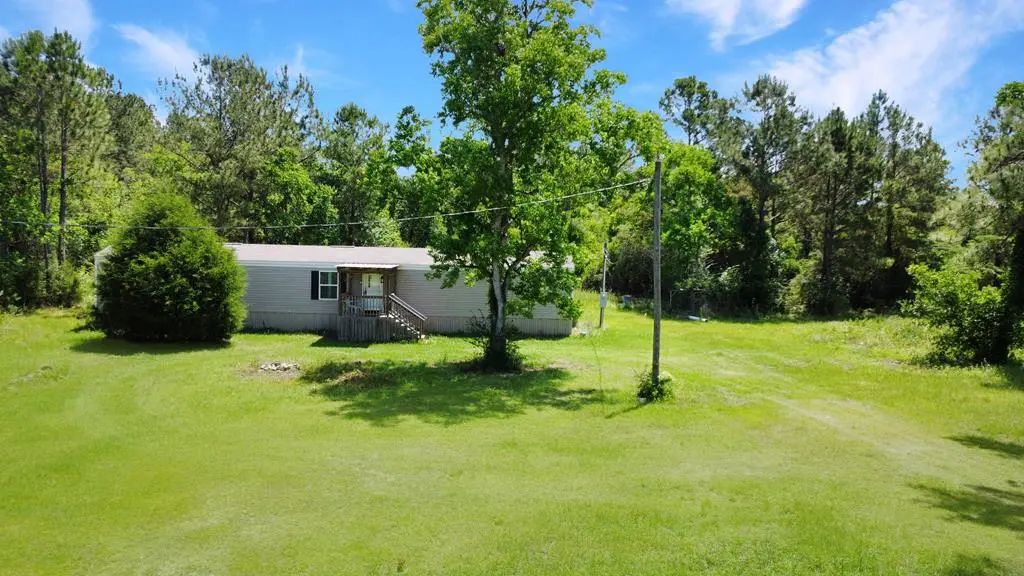 6088 Ganley Rd, Wewahitchka