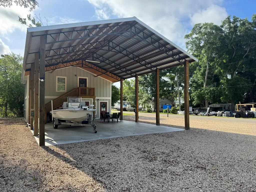 812 Nw Ave C, Carrabelle