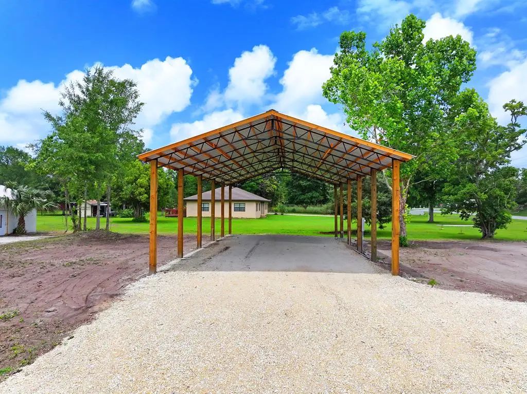 133 Sealy Dr, Wewahitchka