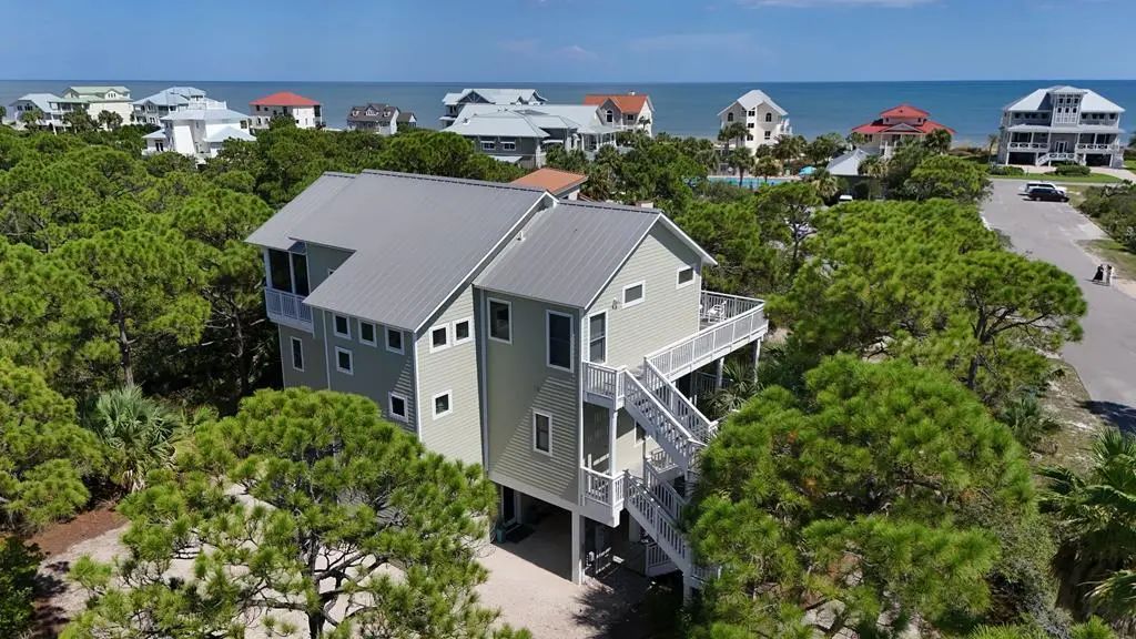 1704 Magnolia Rd, St. George Island