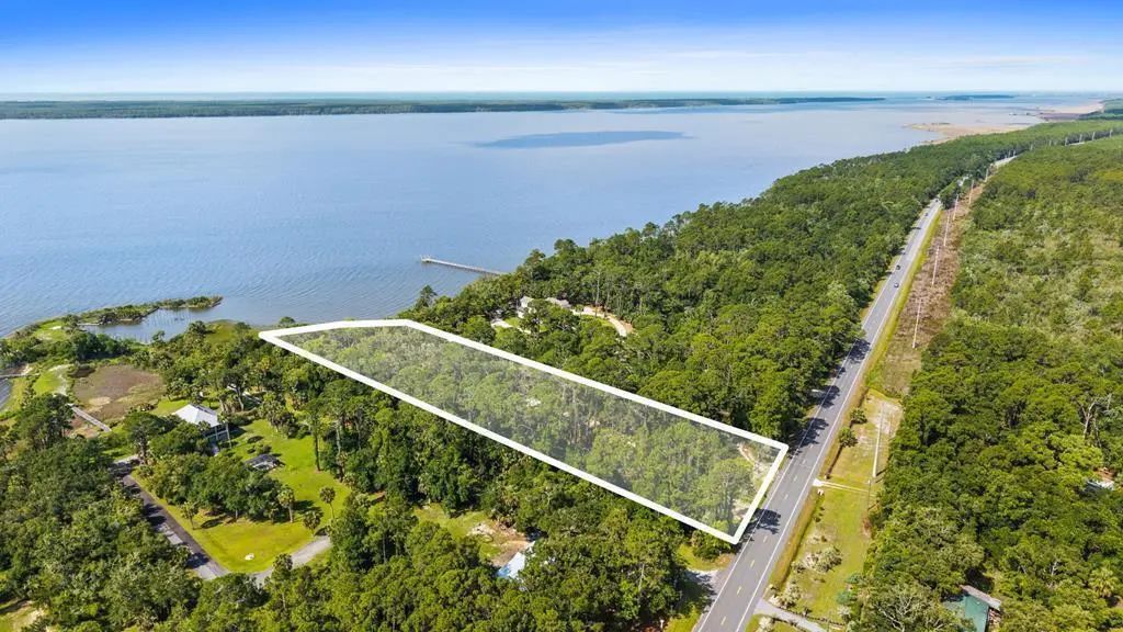 2536 Cr 30-a, Apalachicola