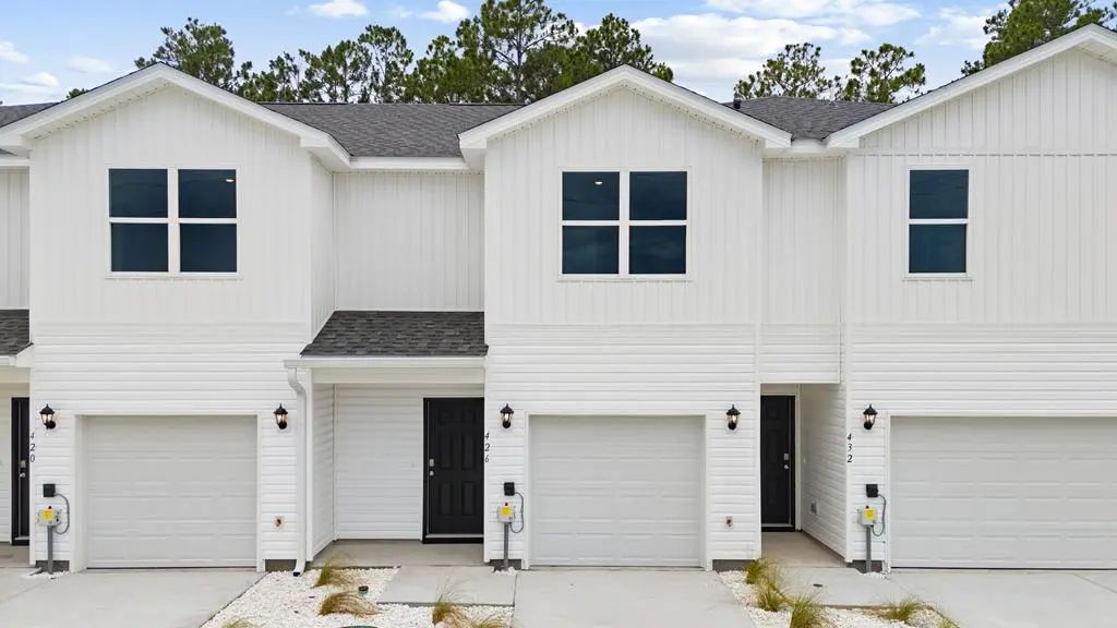 426 Chateau Ln, Port St. Joe