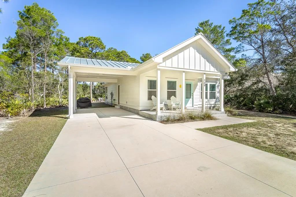 149 Las Brisas Dr, Eastpoint