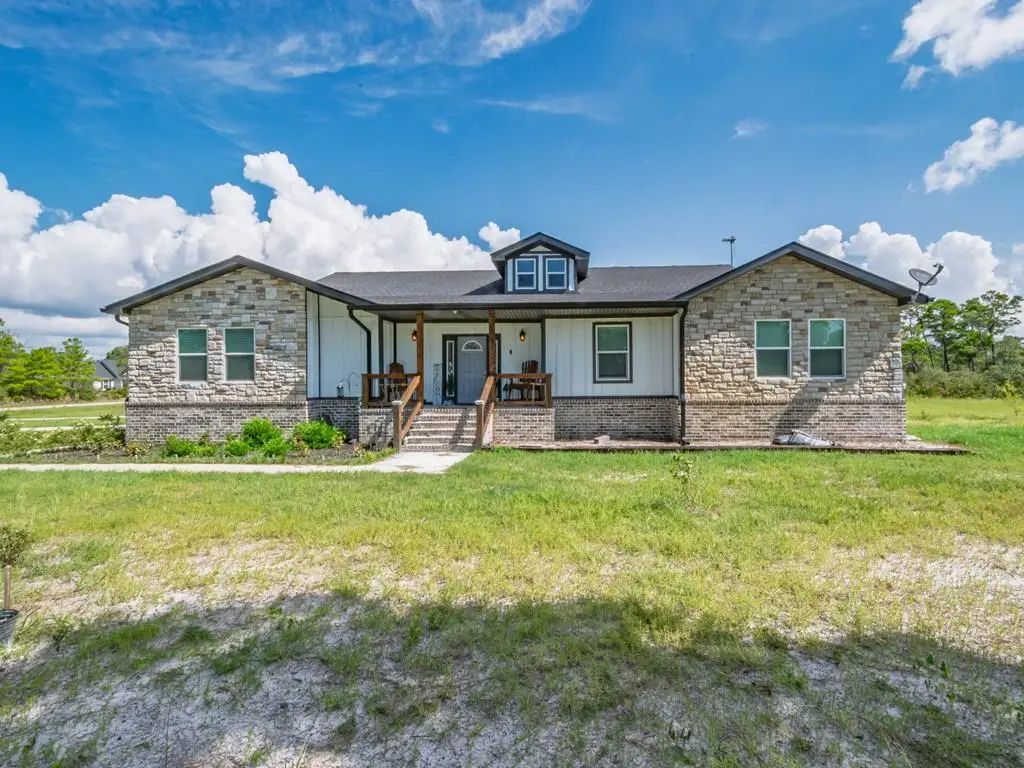 344 Lily Cir., Eastpoint
