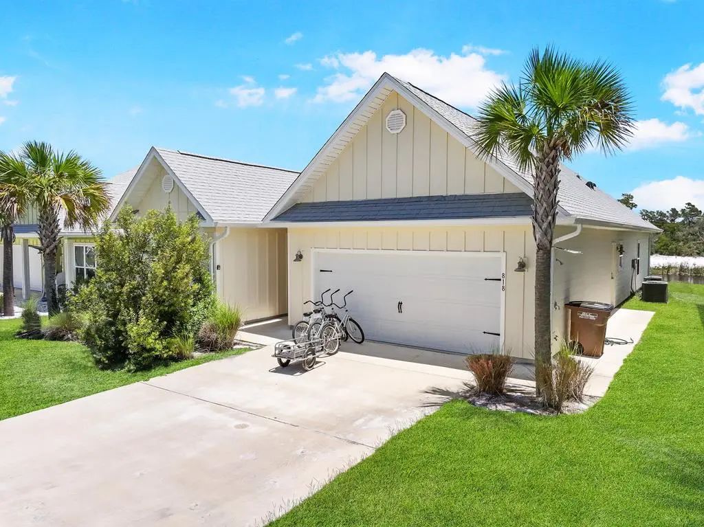 818 Backwater Rd, Port St. Joe
