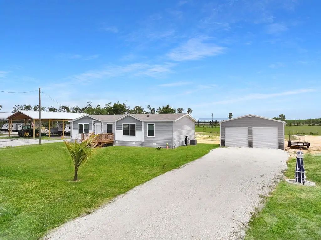 145 Margies Ln, Wewahitchka