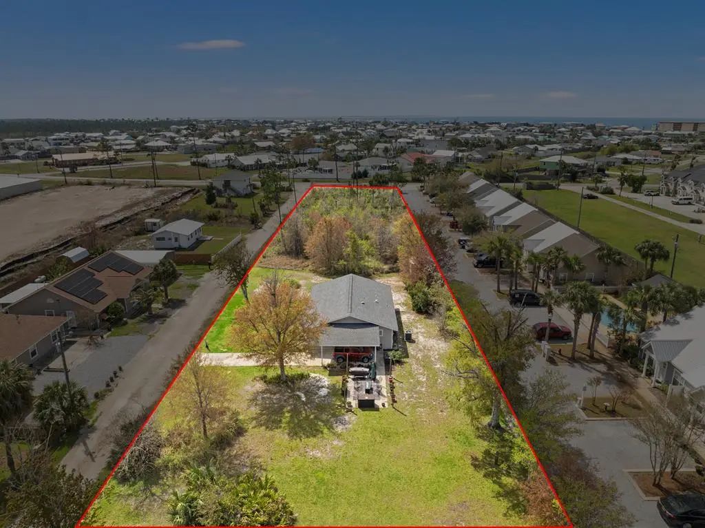 1004 Cypress Ln, Mexico Beach