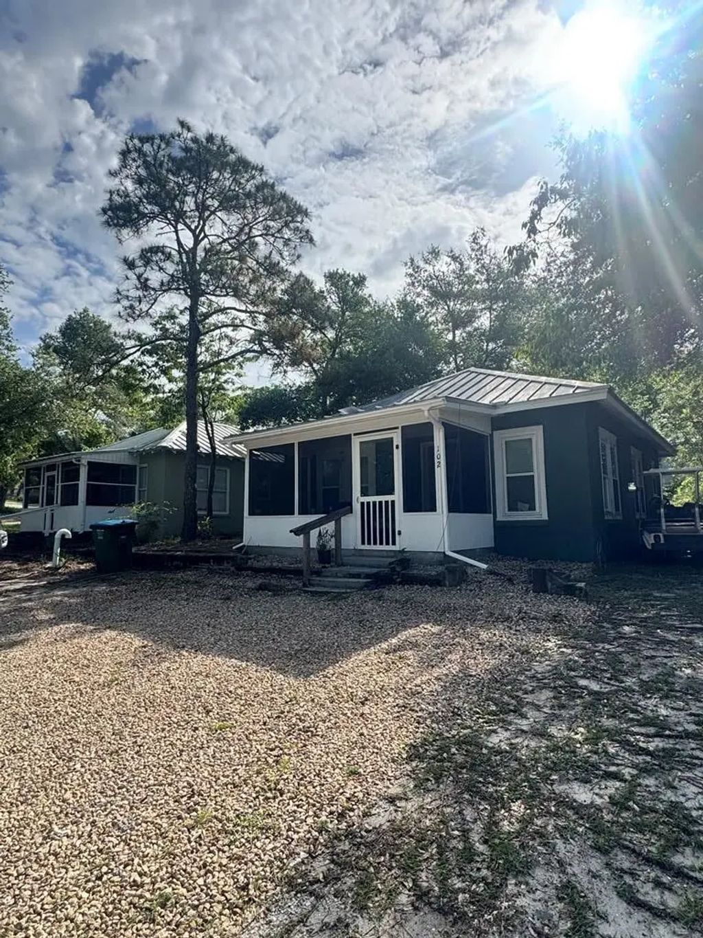 102/104 Se 1st St, Carrabelle