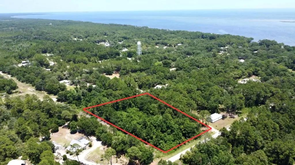 221 Franklin St, Lanark Village