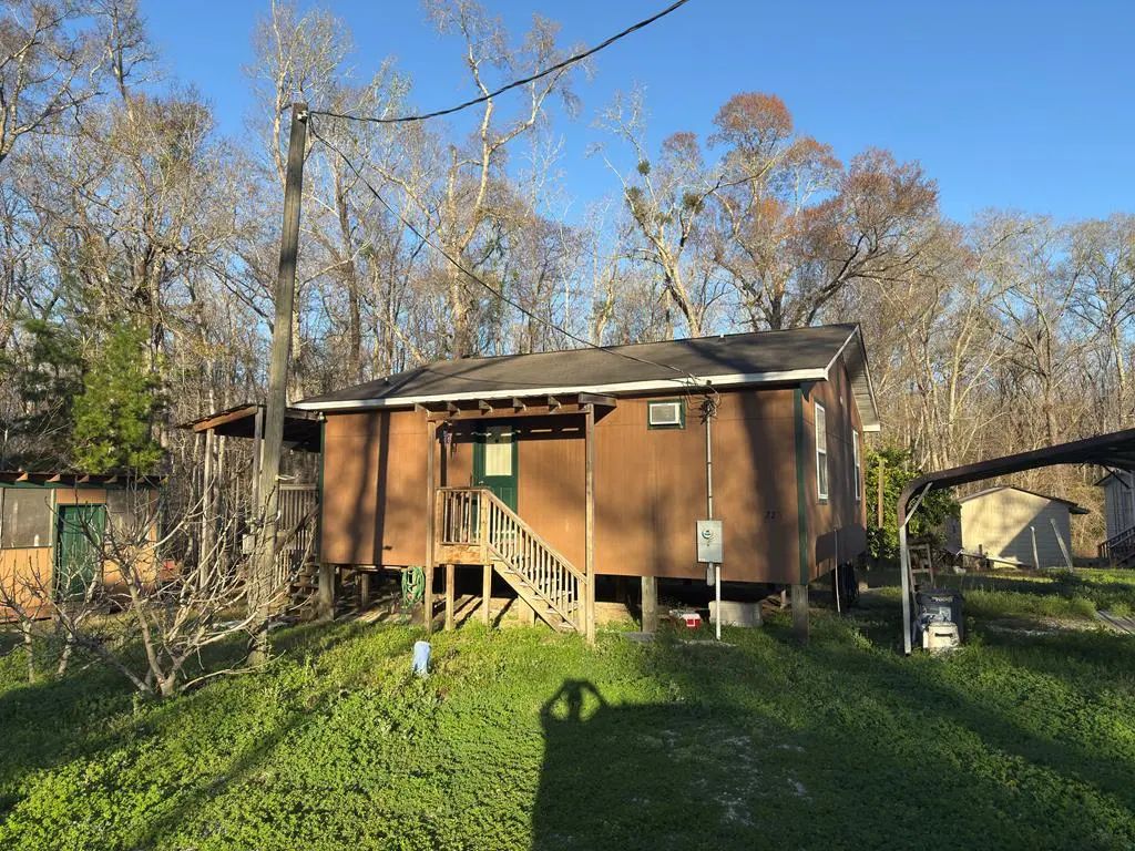 223 High Roller Soldier Rd, Wewahitchka