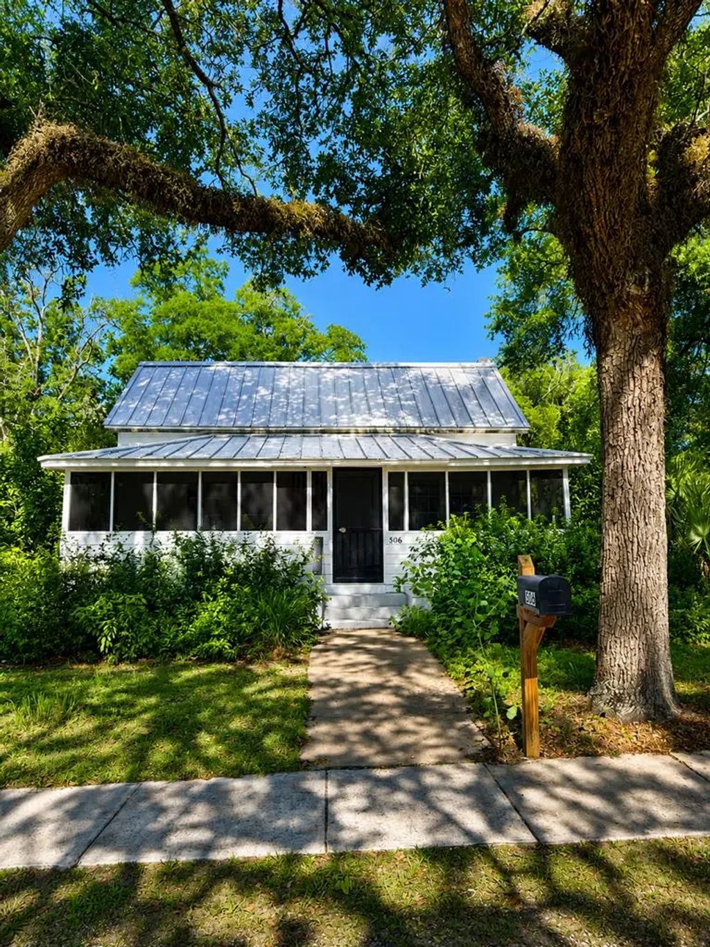 506 Tallahassee St, Carrabelle