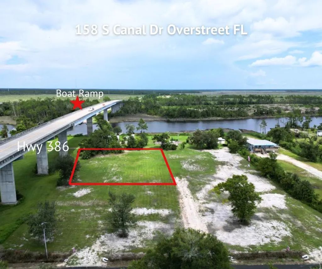 158 S Canal Dr, Overstreet