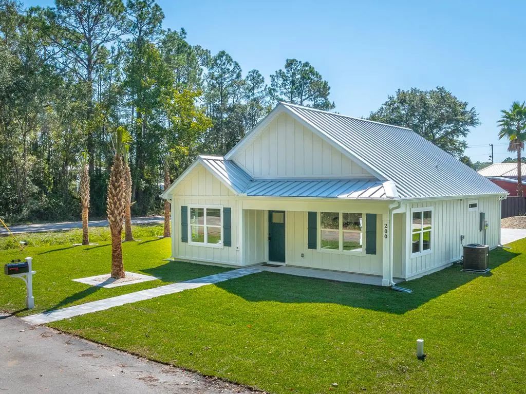 200 13th St, Apalachicola