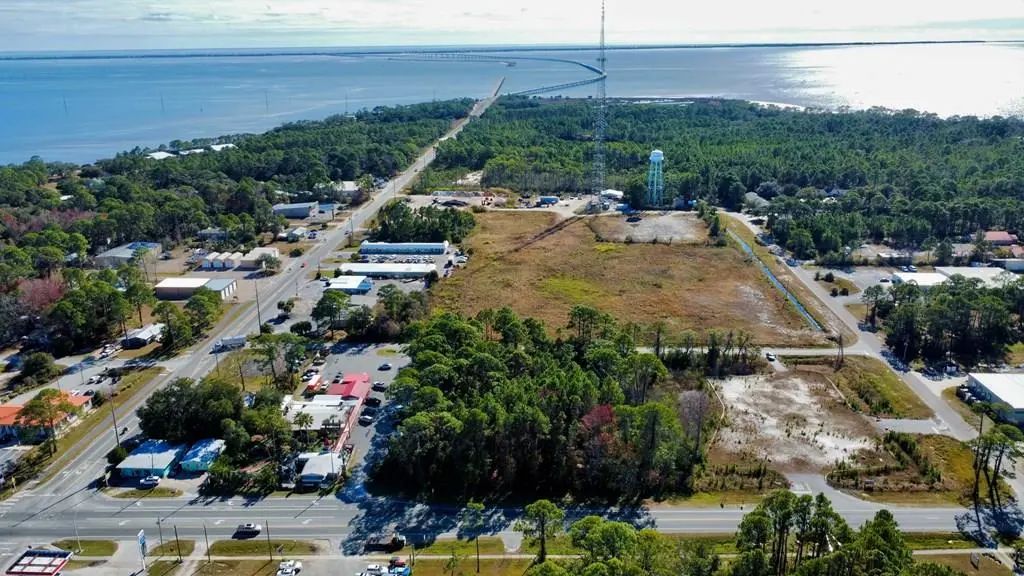 218 Highway 98, Eastpoint