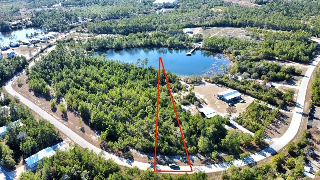 228 Lake Pristine Cir, Carrabelle