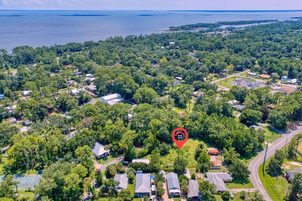 225 A Ave G, Apalachicola
