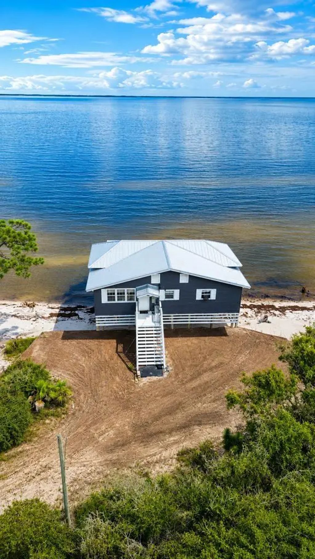2760 Hwy 98 W, Carrabelle