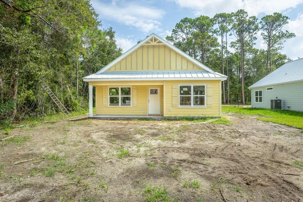 217 15th St, Apalachicola