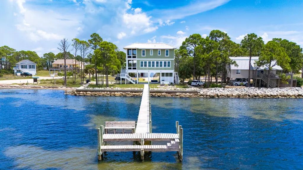 451 N Sawyer St, St. George Island