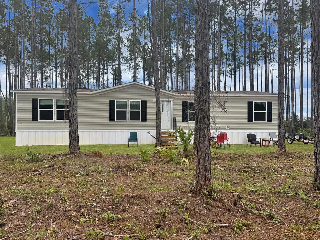 351 Douglas Landing Rd, Wewahitchka