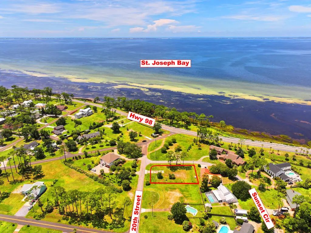 100 Sunset Cir, Port St. Joe
