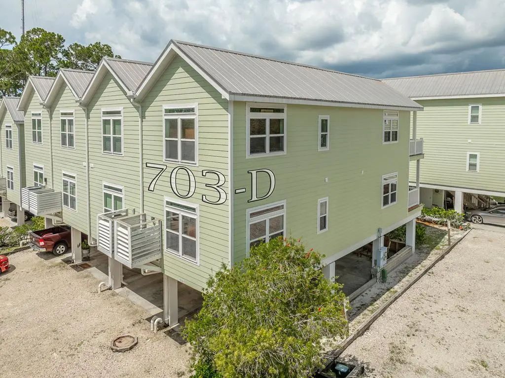 703 Se 3rd St, Carrabelle