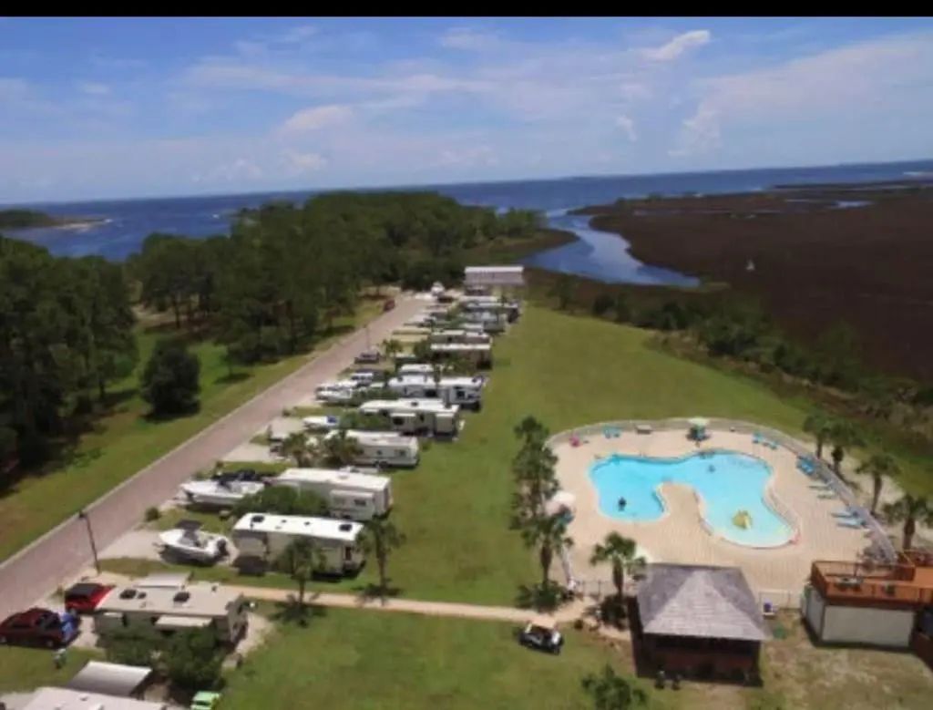 327 East Pass Landing, Carrabelle