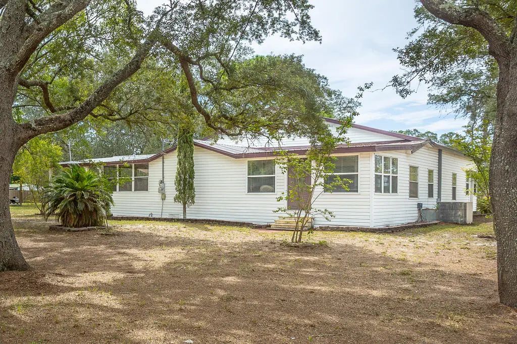 248 Old Ferry Dock Rd, Eastpoint