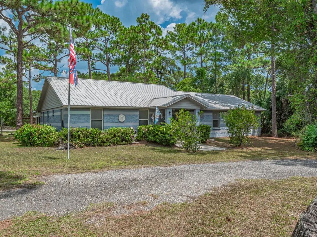 127 Putnal St, Carrabelle