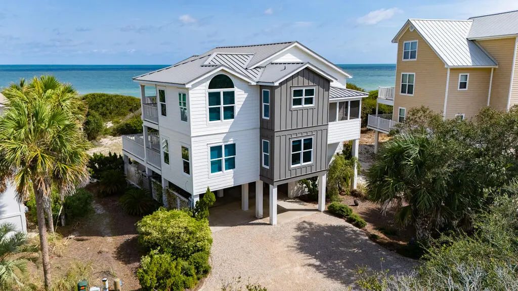 1504 Canopy Ln, St. George Island