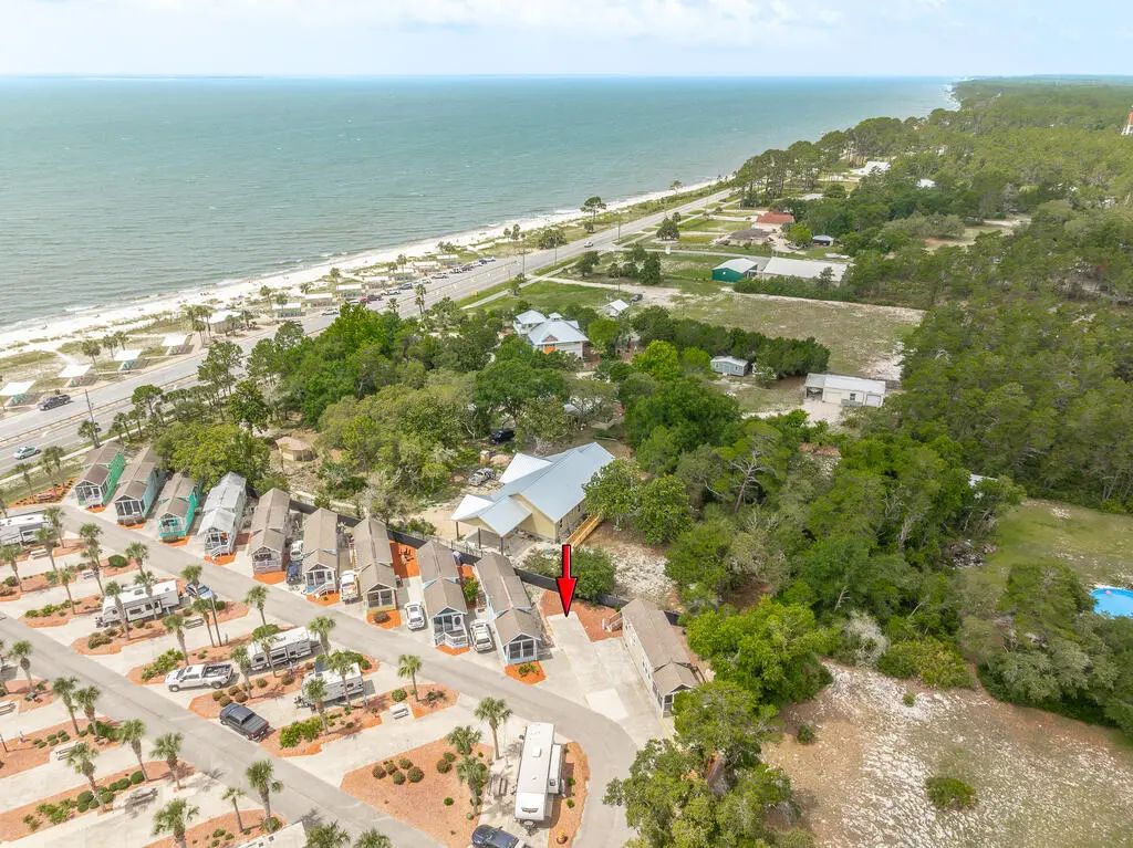 1843 Hwy 98 W, Carrabelle