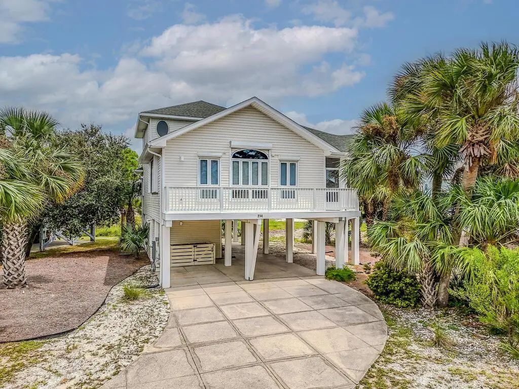 274 Florida Ave, Cape San Blas