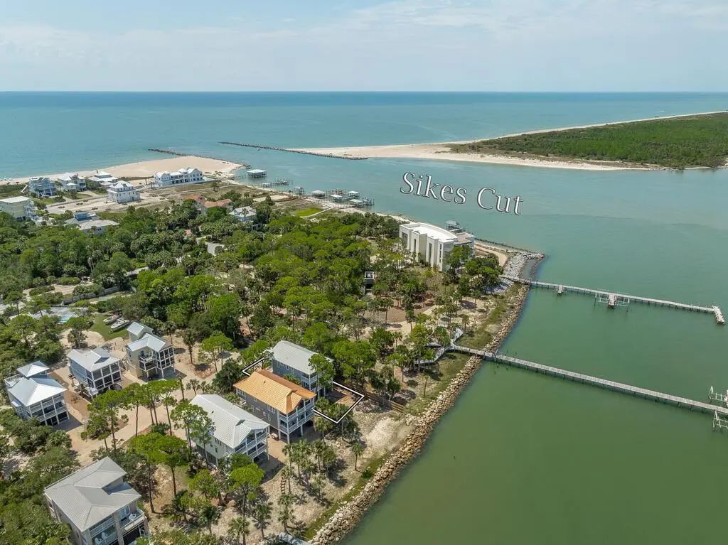 2235 Bayside Dr, St. George Island