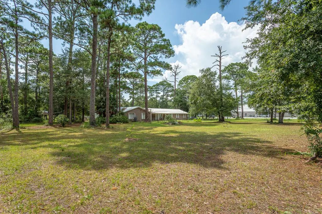 1494 Bluff Rd, Apalachicola