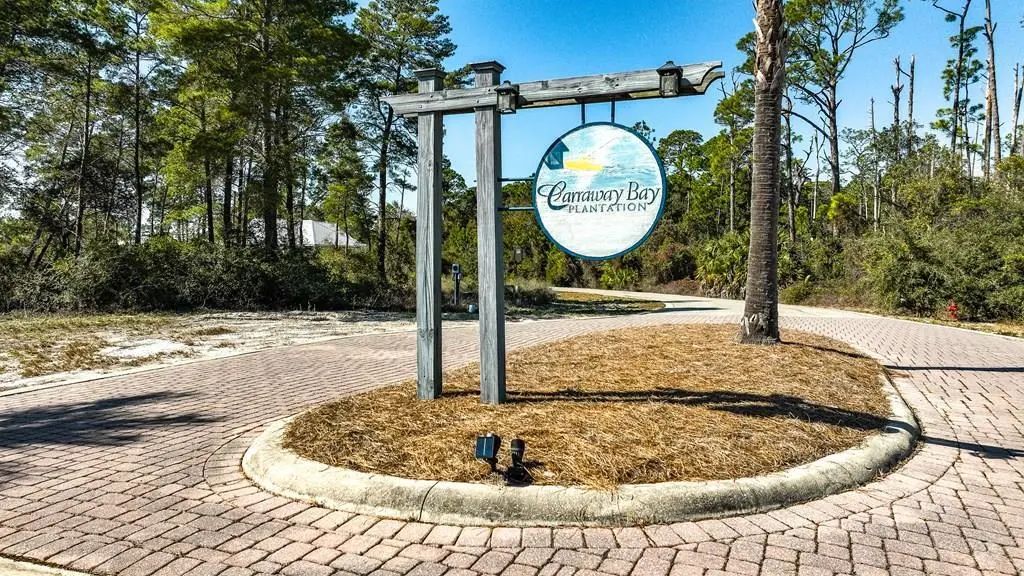 106 Plantation Dr, Carrabelle
