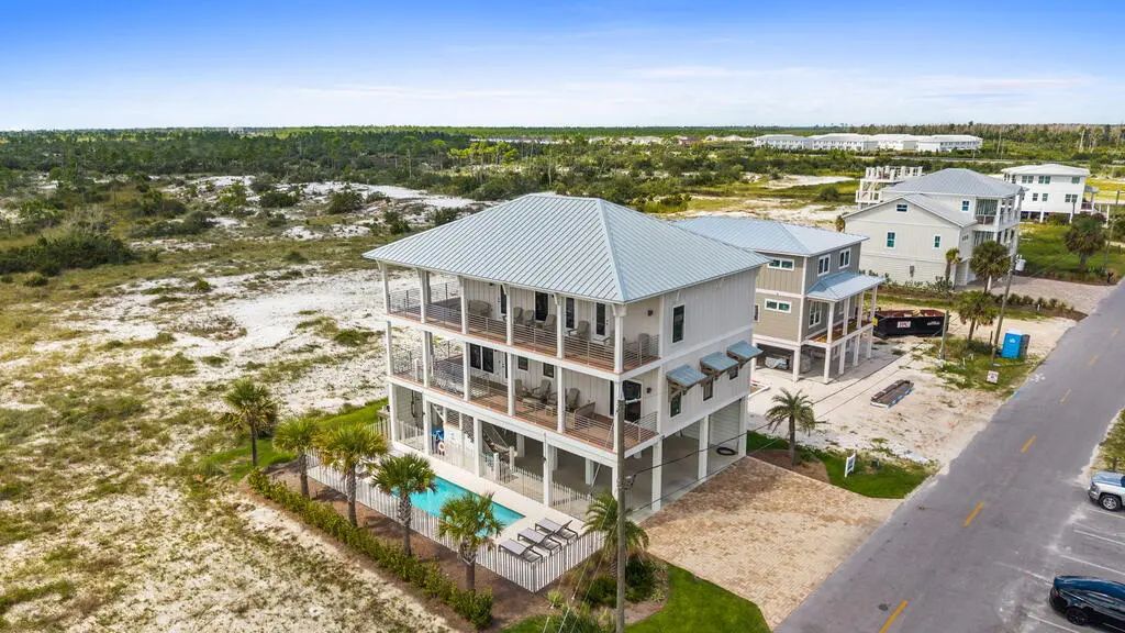 138 Canal Pkwy, Mexico Beach