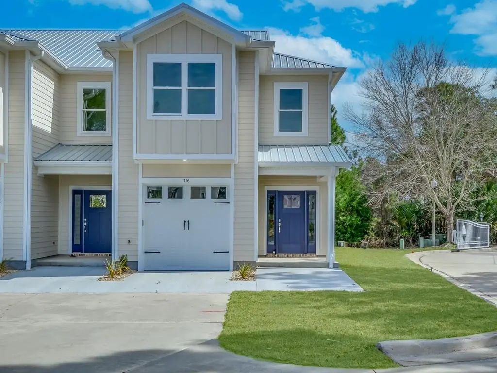 716 Eagles Way, Carrabelle