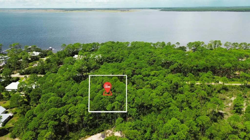312 Magnolia Bay Dr, Eastpoint