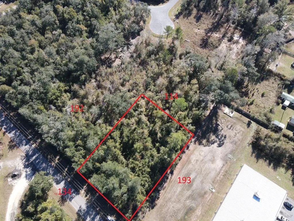 Lot 1 Land Dr, Wewahitchka