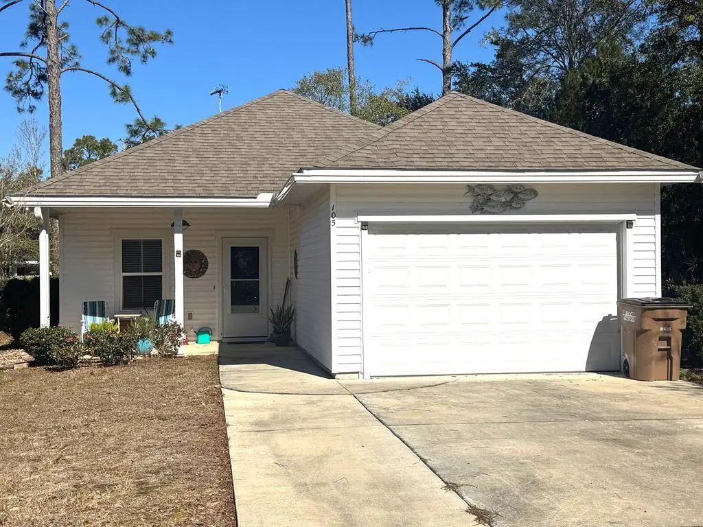 105 Saunders Cir, Port St. Joe