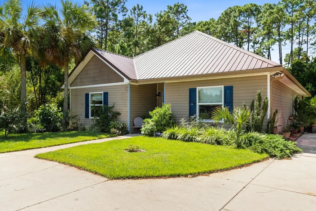 129 Betty Dr, Port St. Joe