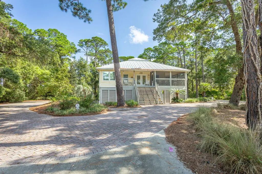 150 S Bay Shore Dr, Eastpoint