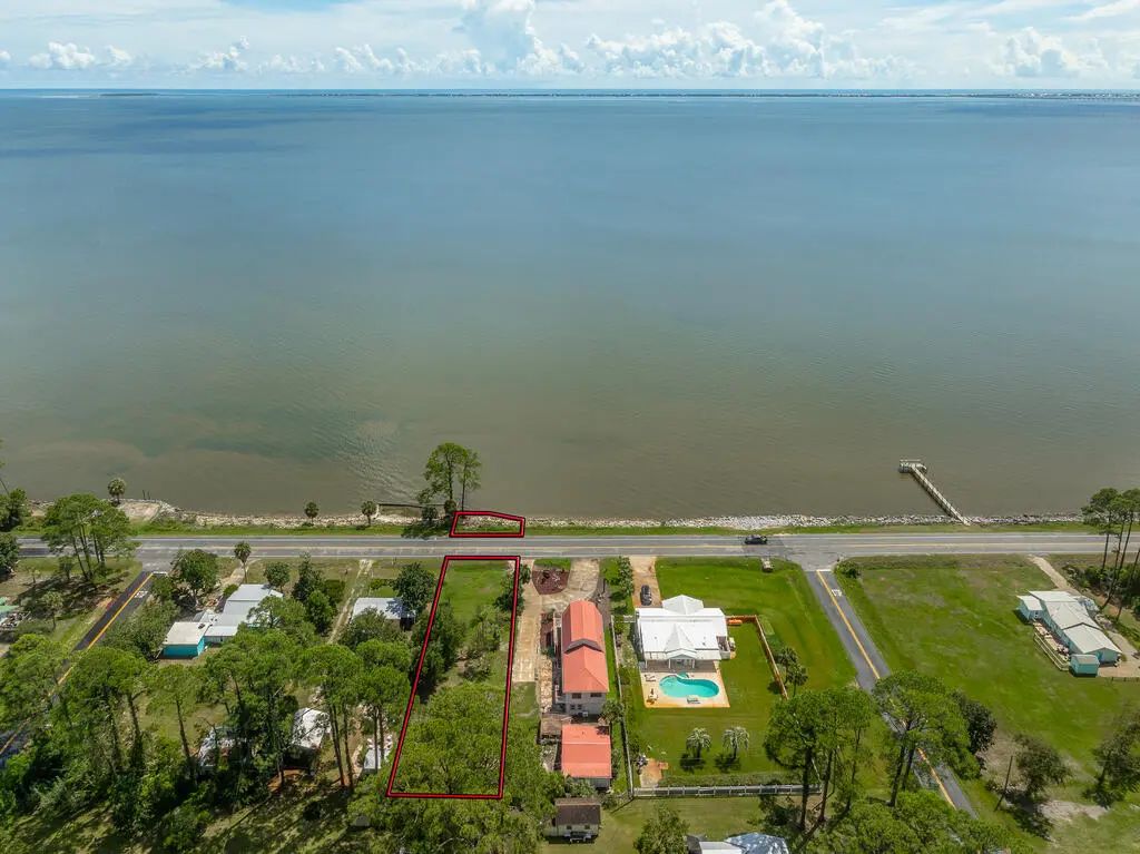 609 Hwy 98, Eastpoint