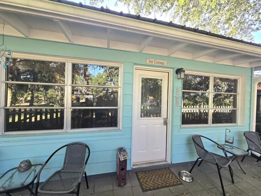 51-4 E Pine St, Lanark Village