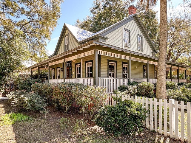 78 12th St, Apalachicola