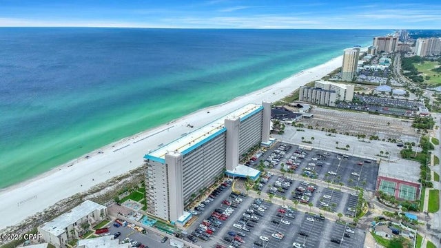 8743 Thomas Dr, Panama City