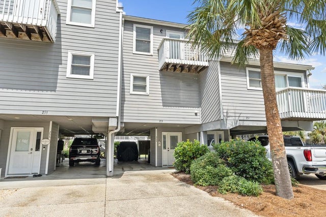 253 Parkside Cir, Cape San Blas