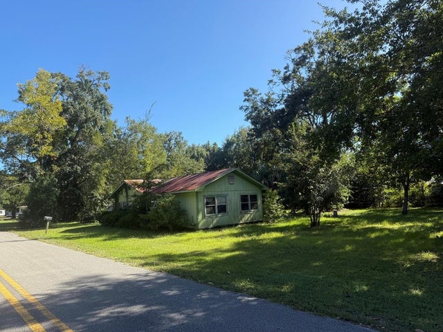 128 16th St, Apalachicola