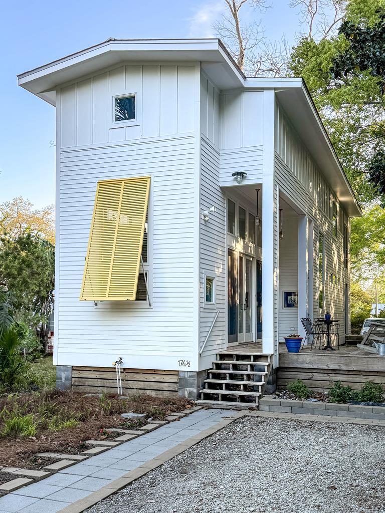 174 1/2 Dr Frederick S Humphries St, Apalachicola