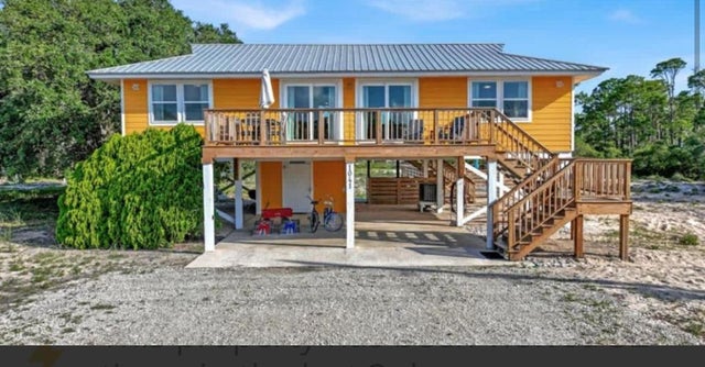 1041 W Gulf Beach Dr, St. George Island